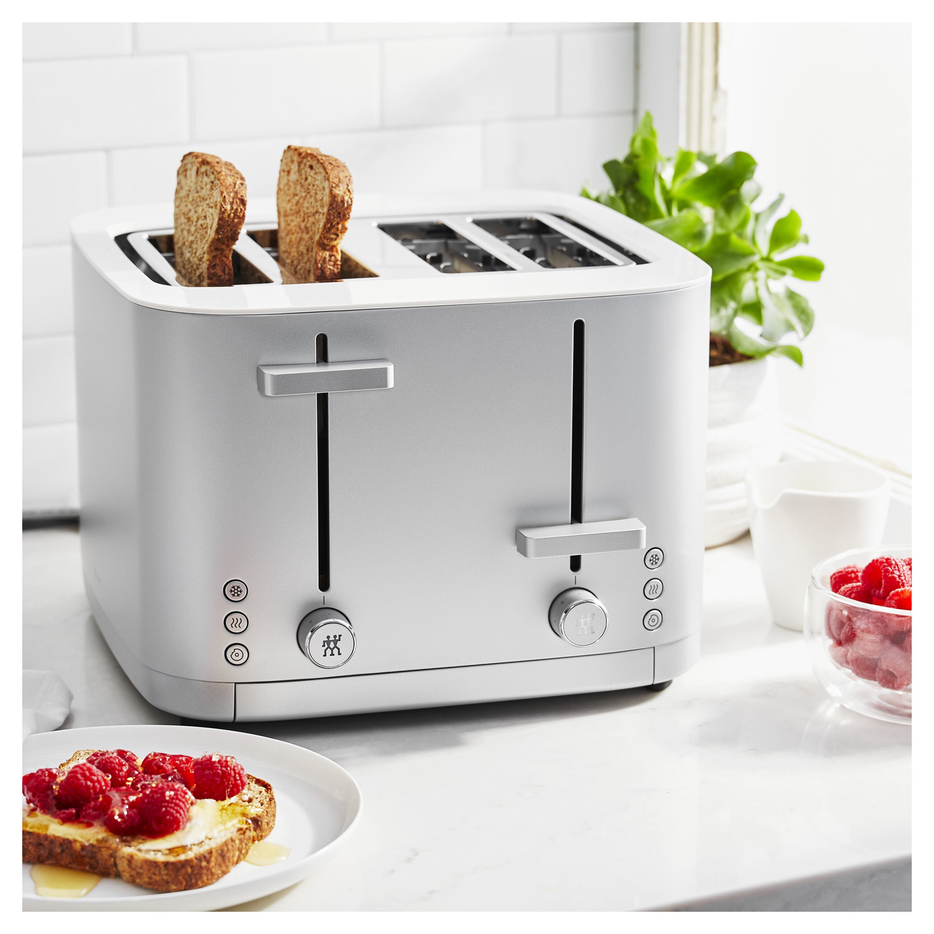 ZWILLING Enfinigy 4 Short Slots Toaster - Silver-1