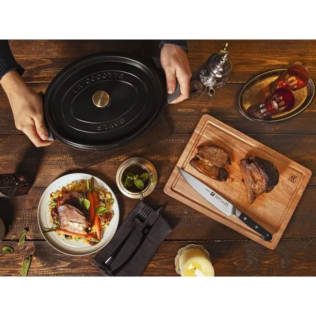 STAUB La Cocotte 6.75 L Cast Iron Oval Cocotte, Black