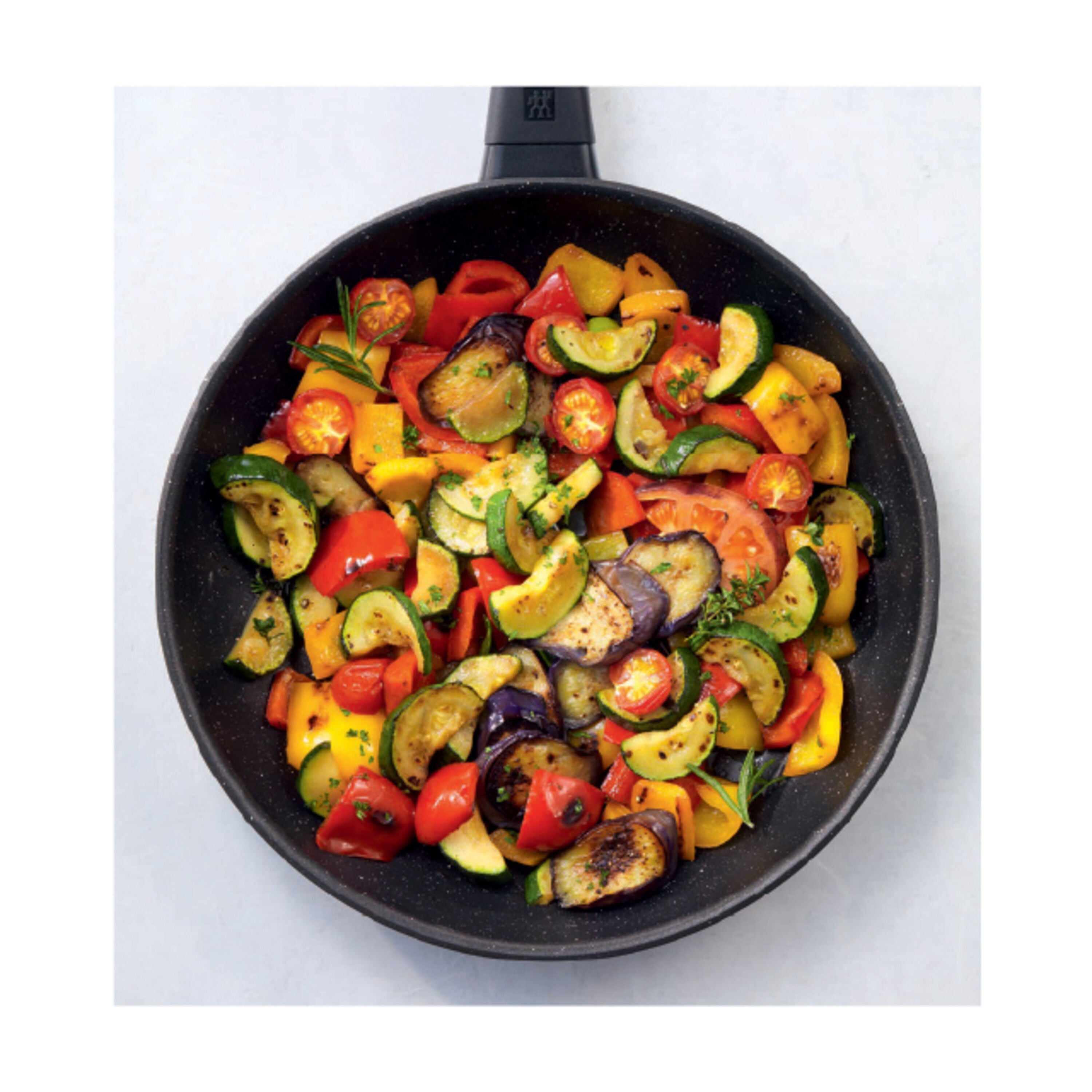 ZWILLING Marquina 3 Piece Non-Stick Aluminum Fry Pan Set Forged Italian Cookware PFOA Free DuraSlide Coating-2