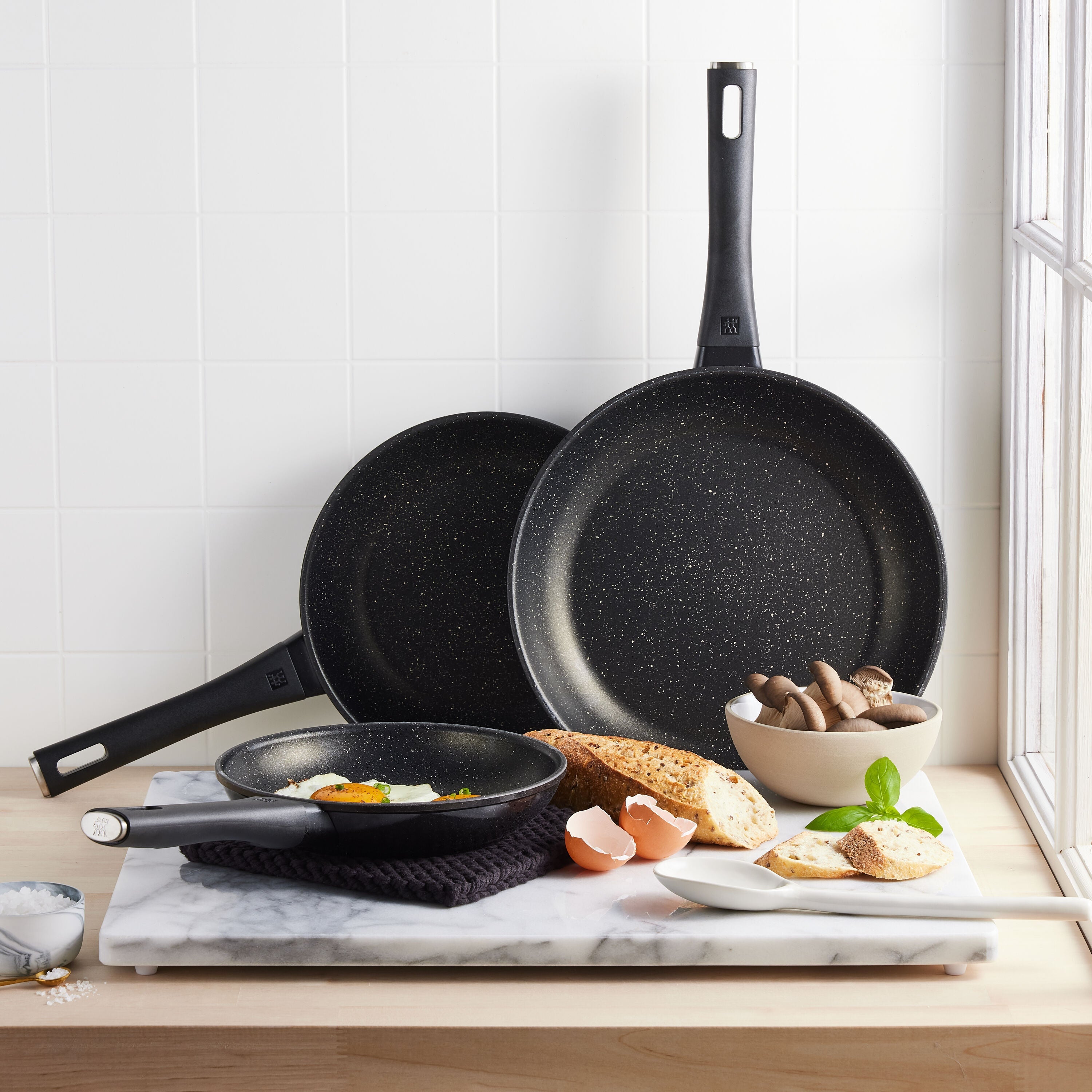 ZWILLING Marquina 3 Piece Non-Stick Aluminum Fry Pan Set Forged Italian Cookware PFOA Free DuraSlide Coating-1