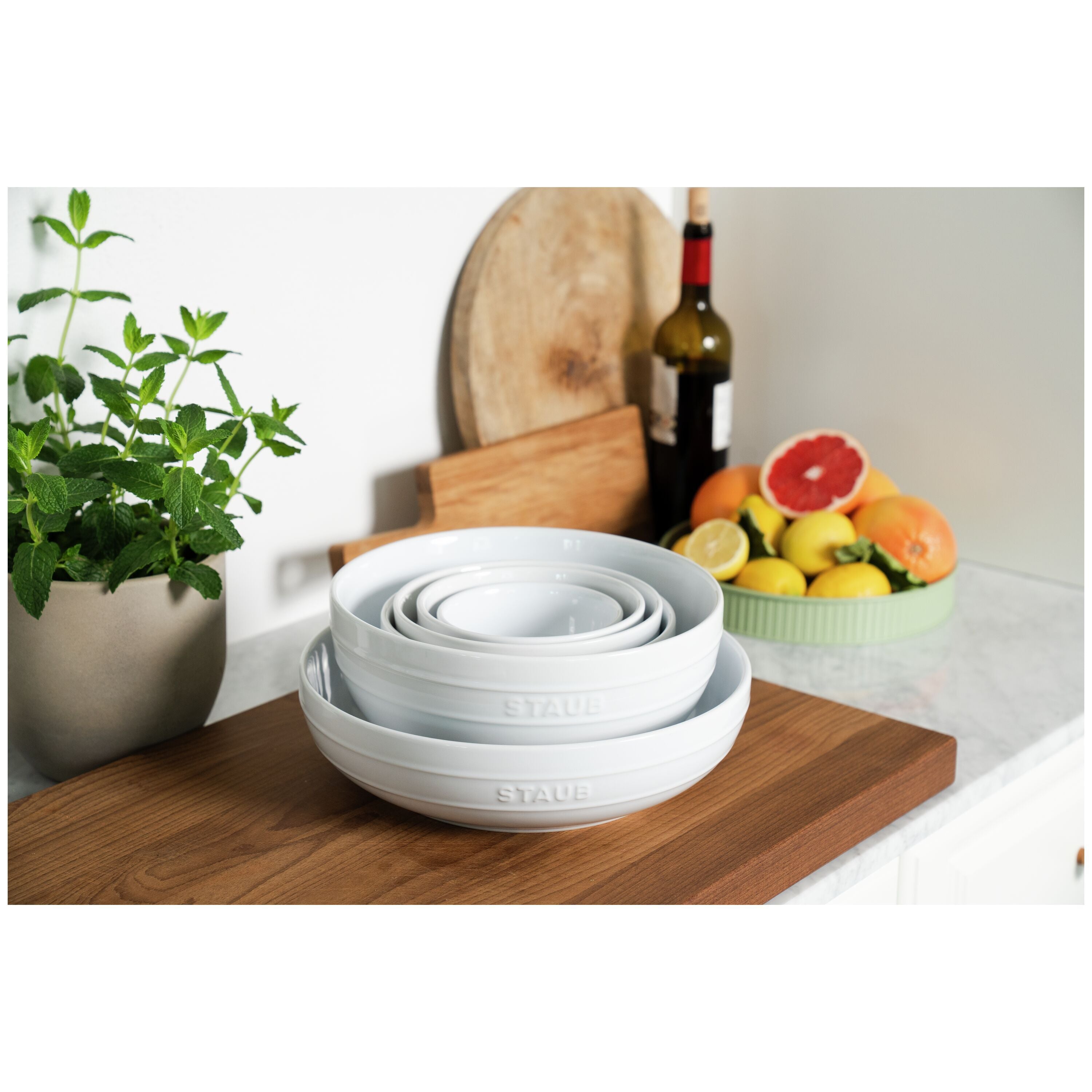 STAUB Ceramique 28 cm Ceramic Round Serving Bowl, White-3