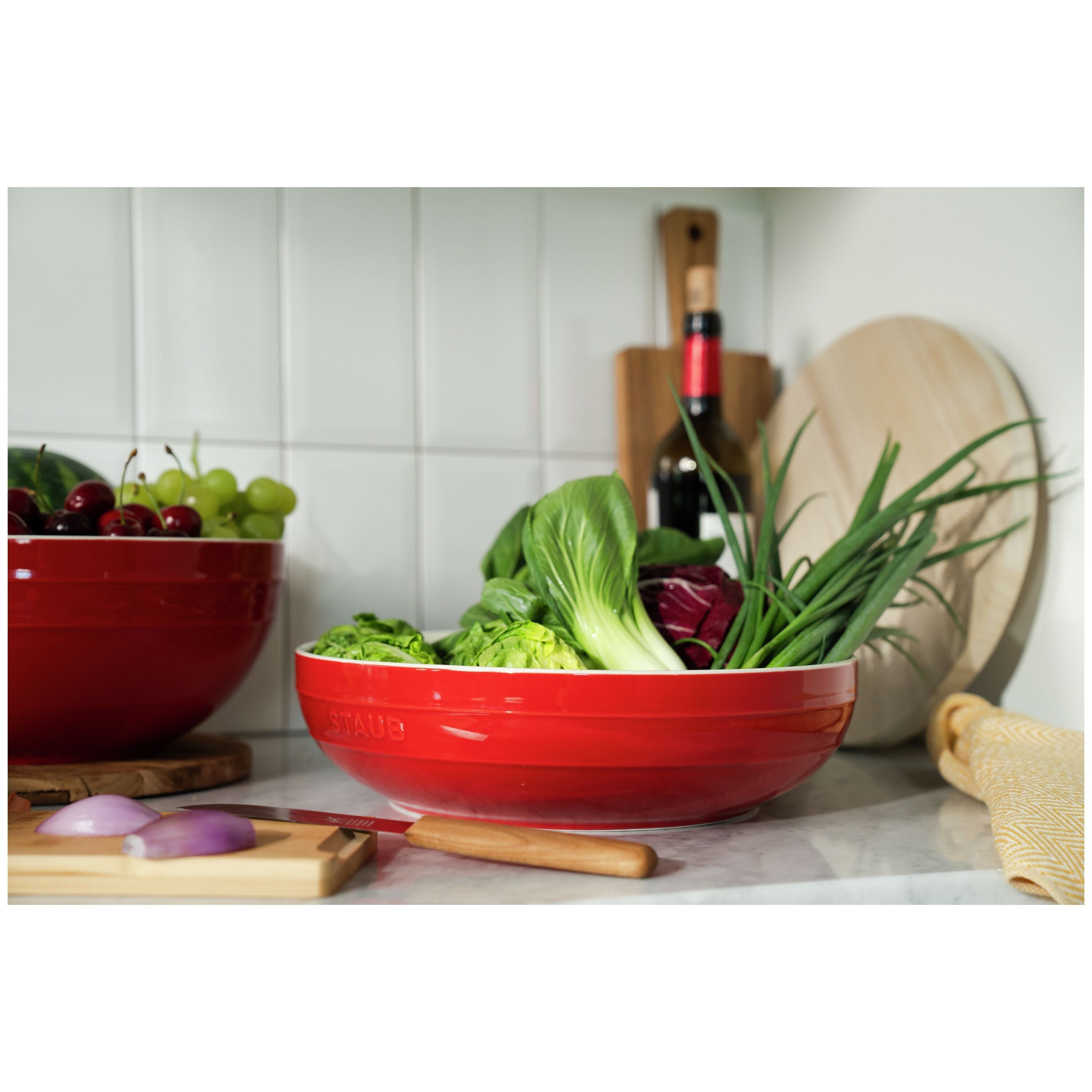 STAUB Ceramique 28 cm Ceramic Round Serving Bowl, Cherry
