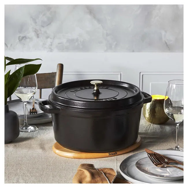 STAUB La Cocotte 5.25 L Cast Iron Round Cocotte, Black