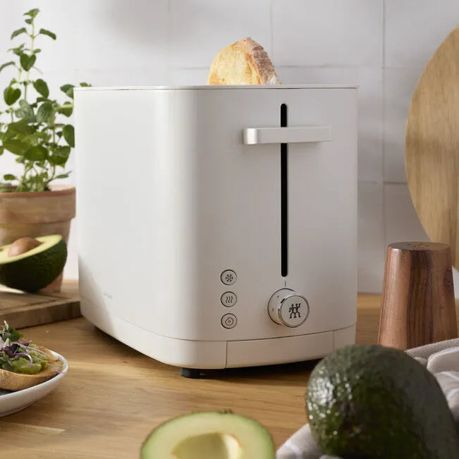 Enfinigy 2-Slot Toaster with Adjustable Browning - White