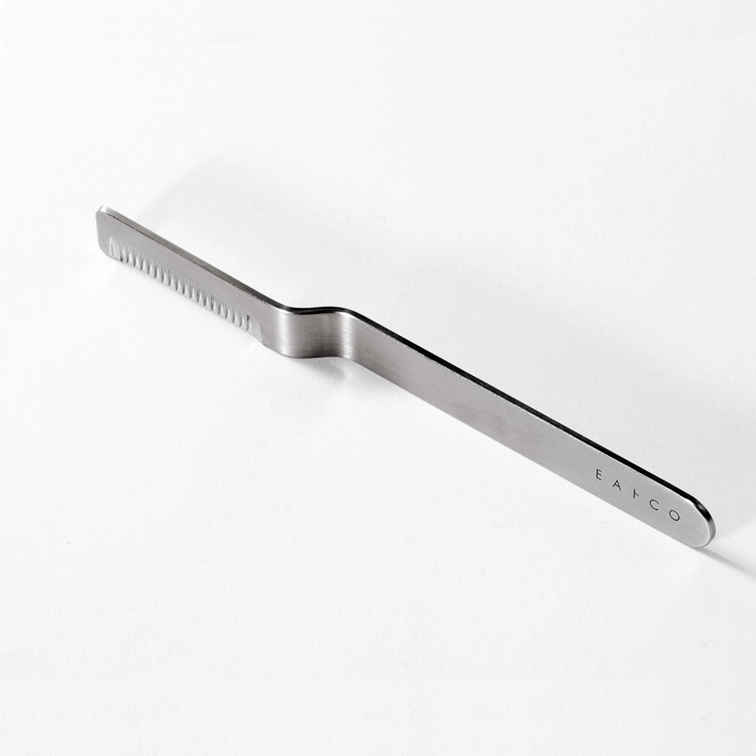 Eatoco Saku Leek Cutter – Japanese Stainless Steel Fibrous Vegetable Tool