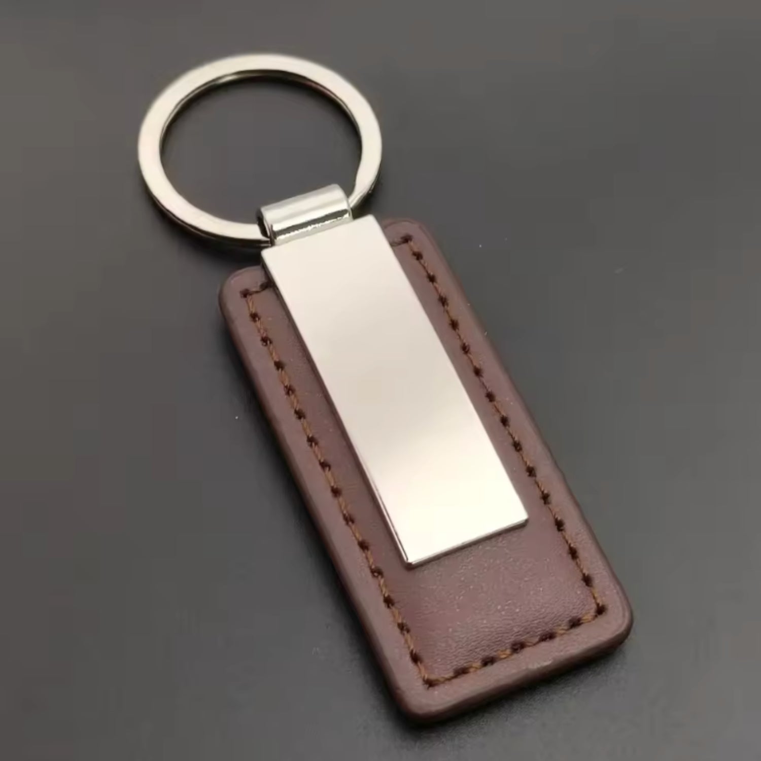 Custom Leather Keychain-With personalize engraving