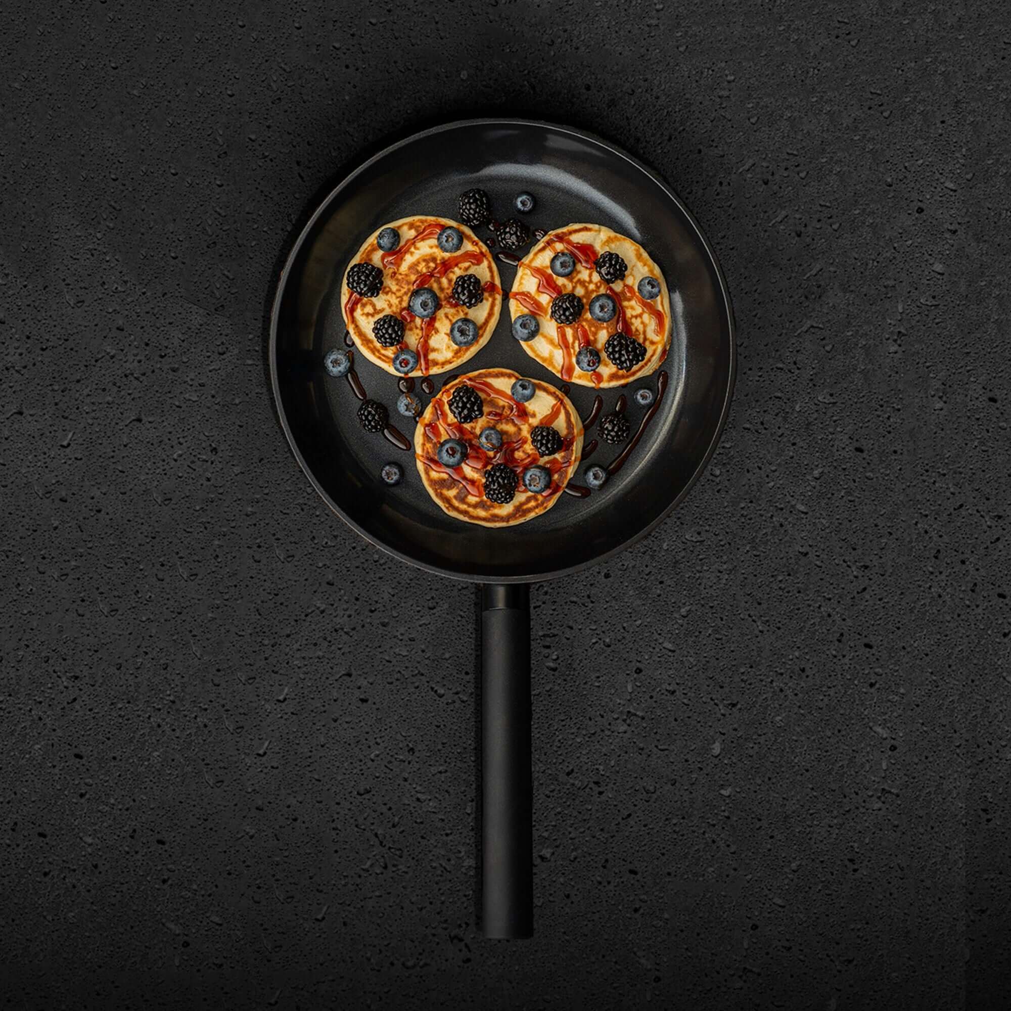 COMBEKK | Ceramic Aluminum Fry Pan Set of Three