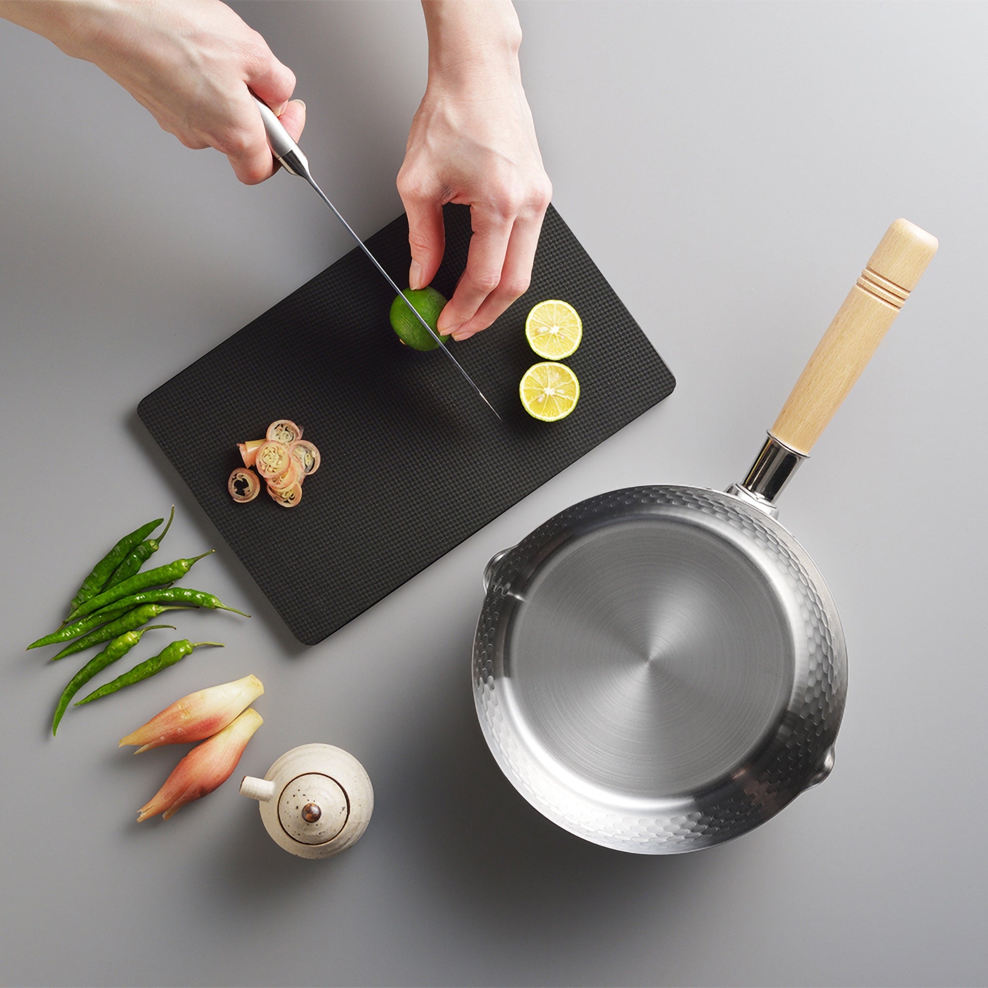 Yoshikawa Yukihira Saucepan 20 cm | 2.1 L Stainless Steel with Wooden Handle