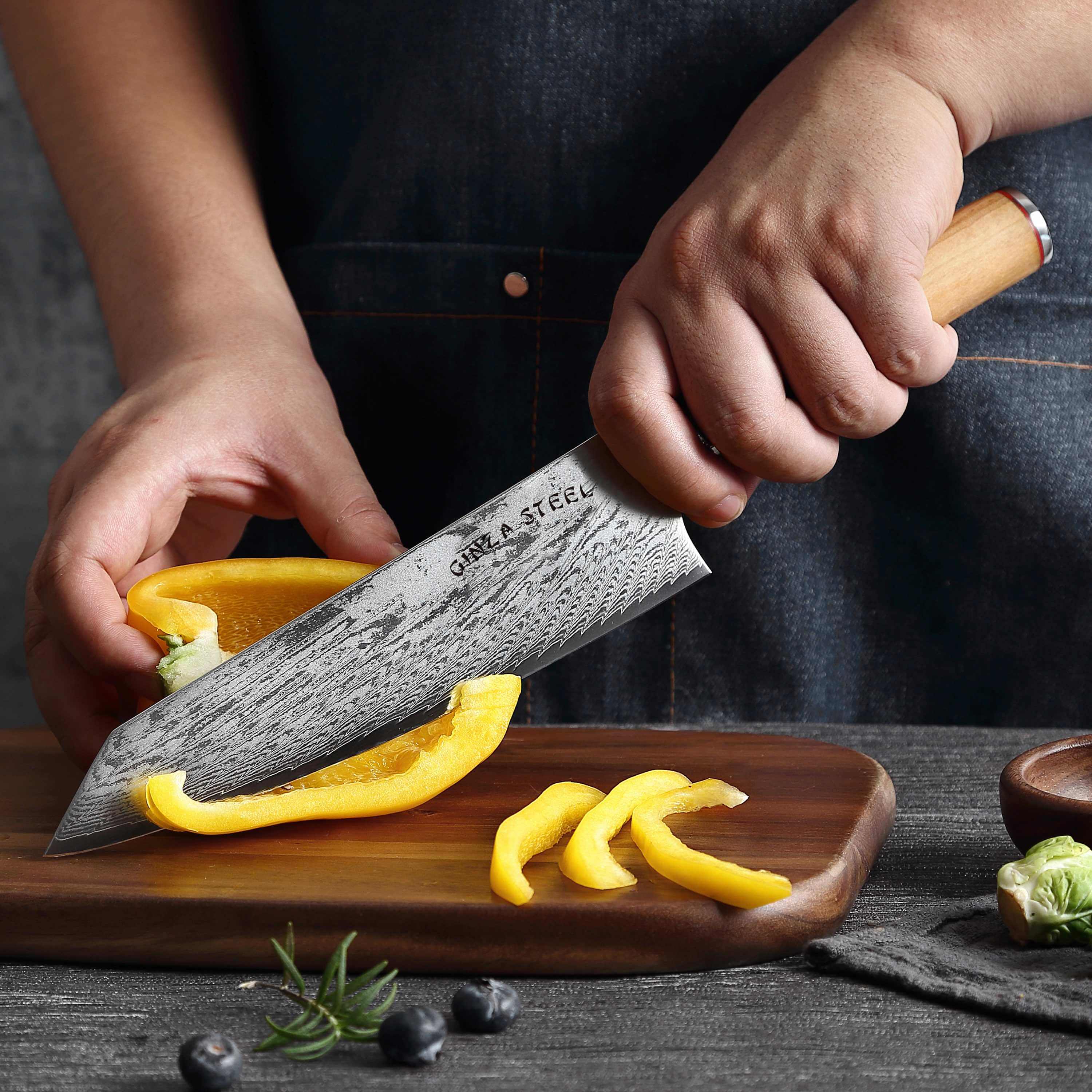 MIA FIVE | Essential 5 pcs Knife set | 4 Knives with Magnetic Wood Block