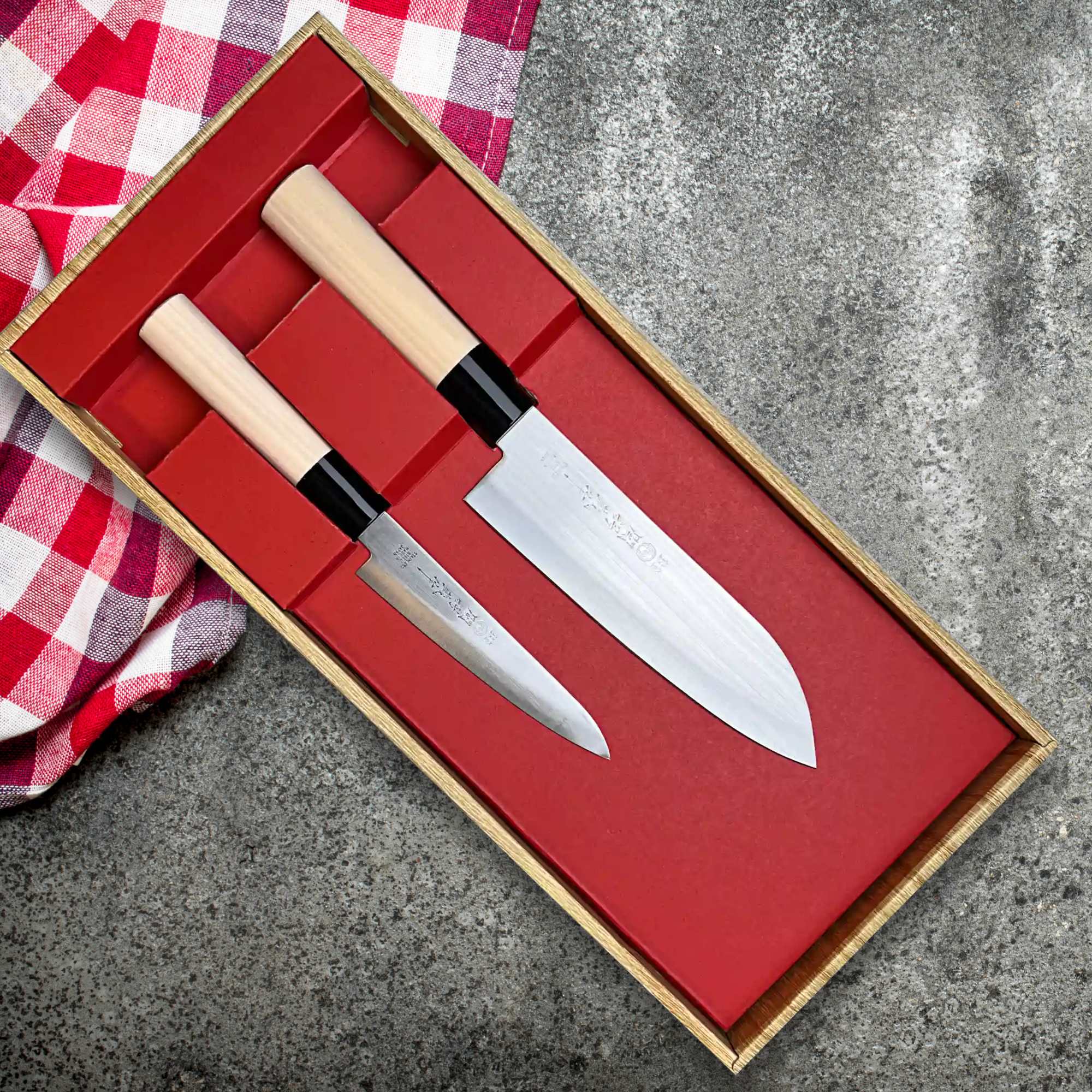 Tsubazo Knives Japan