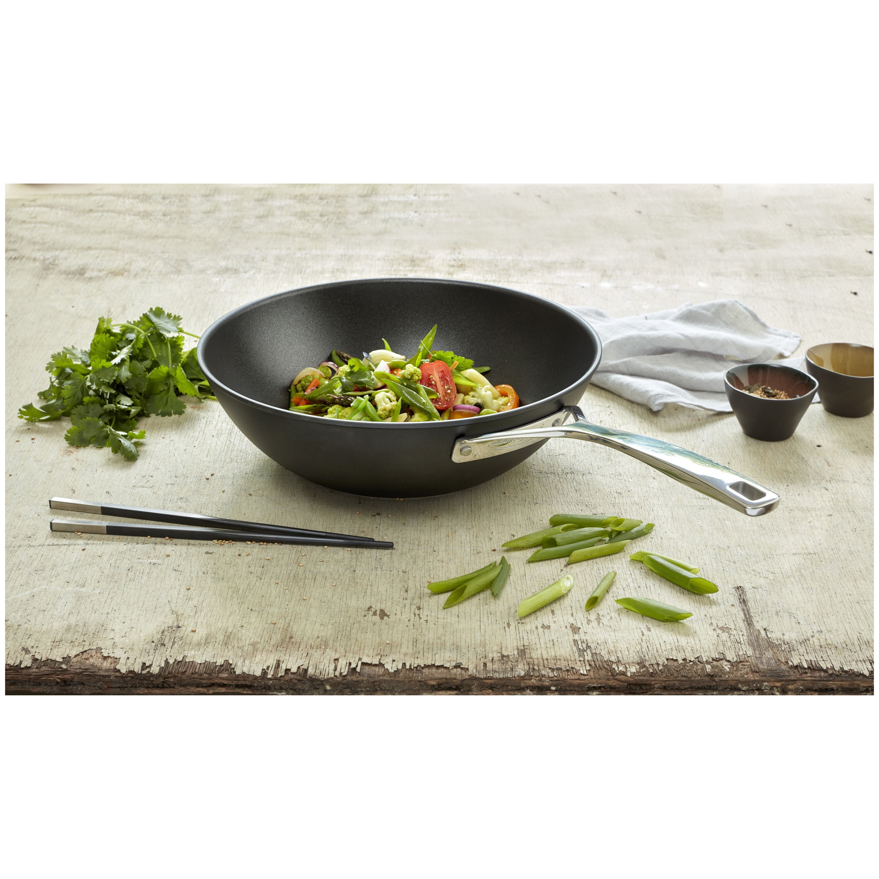 DEMEYERE Alu Pro 5 30 cm / 12 inch Aluminum Wok Flat Bottom