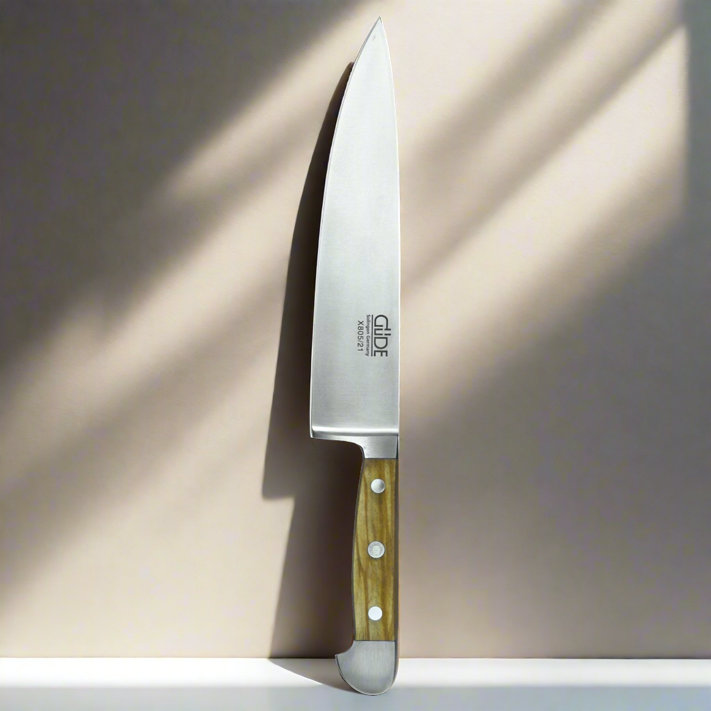 OLIVE ALPHA | Couteau de chef - 8" | Acier forgé avec manche en bois d'olivier