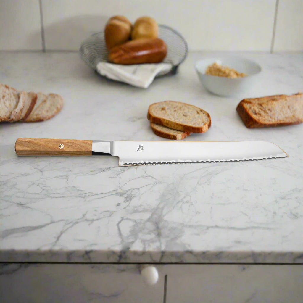 MIYABI 4000 FCv2 Koya 9 inch Bread Knife, Beige