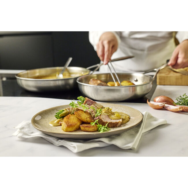 DEMEYERE Essential 5 28 cm / 11 inch 18/10 Stainless Steel Frying Pan