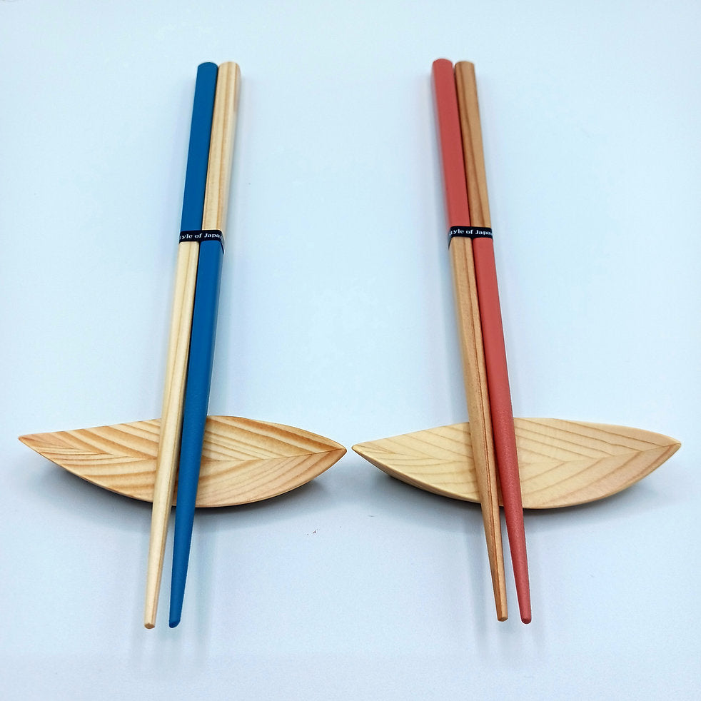 Japanese Chopstick Rests - Eco-Friendly Wooden Leaf Design