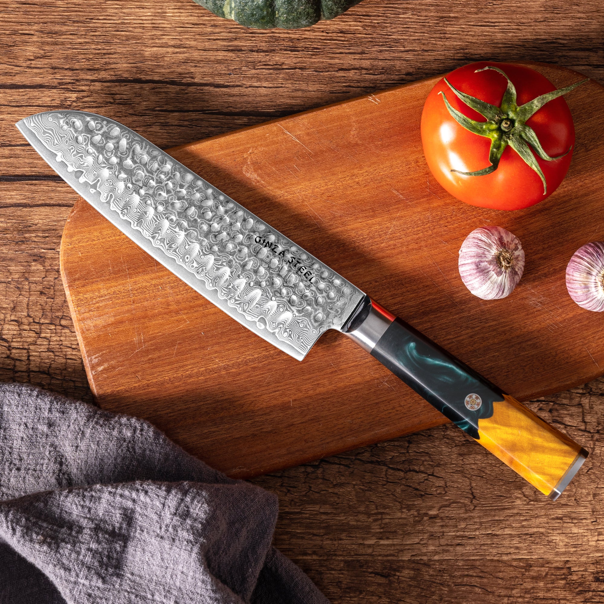 Kaze Katana – 7-Inch Santoku Knife, Damascus VG10 Steel, 67 Layers