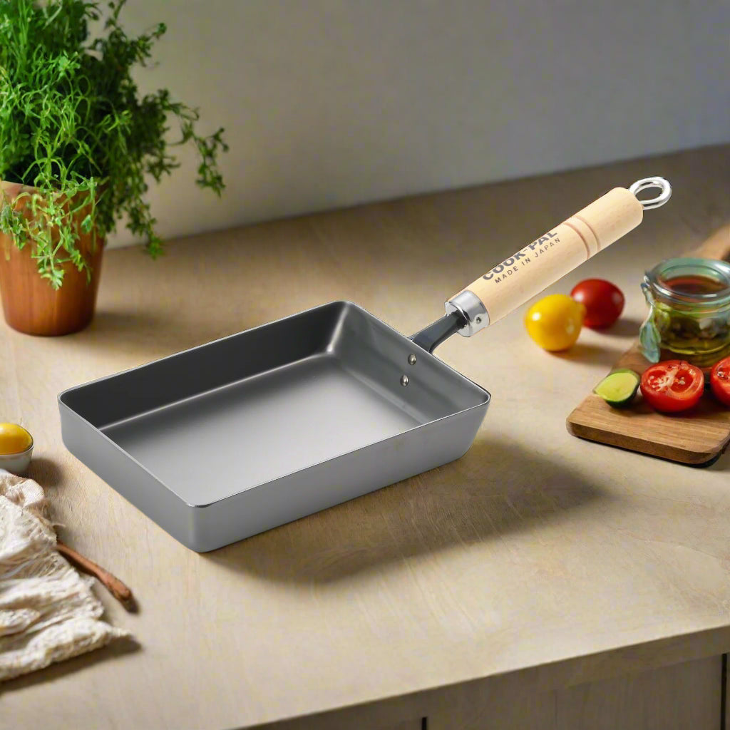 Yoshikawa Cook-Pal Ren Rolled Egg/Omelet  Pan (Medium) – Nitrided Carbon Steel, Made in Japan