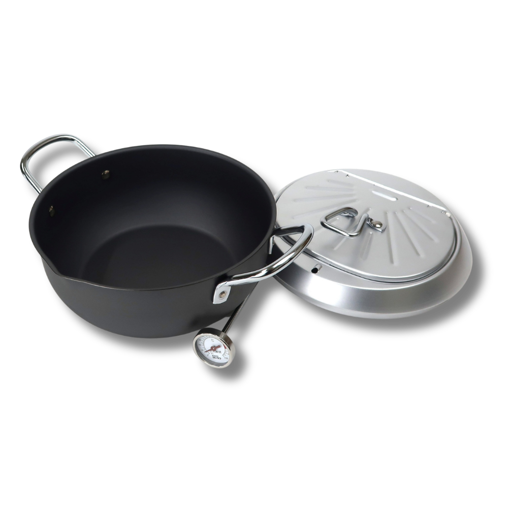  YOSHIKAWA GOGI Tempura Pot 24 cm with lid on side on a white background